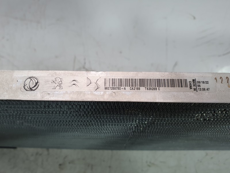 Recambio de condensador / radiador aire acondicionado para citroën c4 x e-shine referencia OEM IAM 9827255780A T83928B 350648