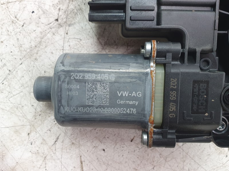Recambio de elevalunas delantero izquierdo para volkswagen t-cross (c11, d31) 1.0 tsi referencia OEM IAM 2GM837461C  106238316/V