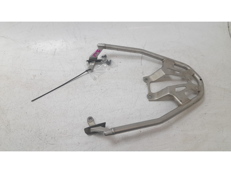 Recambio de portaequipajes para honda crf crf 1000 l africa twin referencia OEM IAM 81210MKKD20  