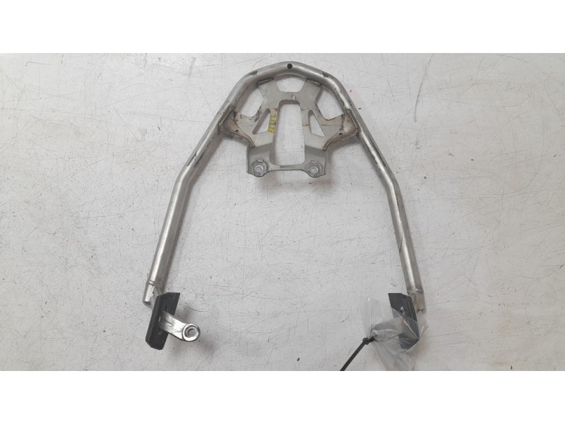 Recambio de portaequipajes para honda crf crf 1000 l africa twin referencia OEM IAM 81210MKKD20  