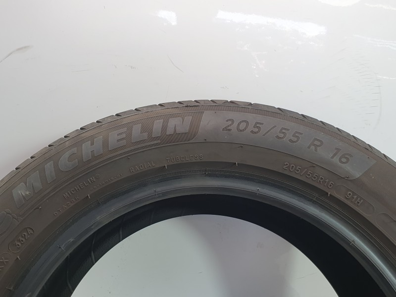 Recambio de neumatico para kia ceed (cd) 1.0 t-gdi referencia OEM IAM 2055516  