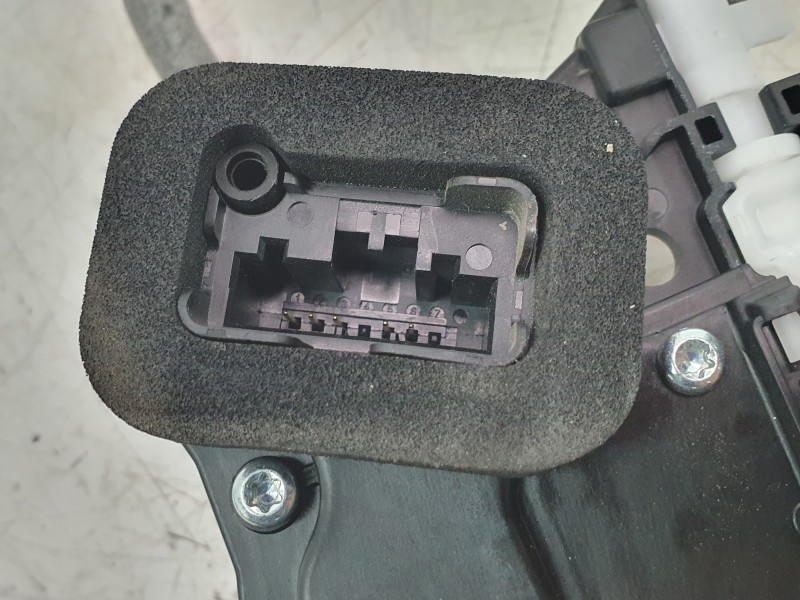 Recambio de cerradura puerta delantera izquierda para volkswagen t-cross (c11, d31) 1.0 tsi referencia OEM IAM 10B837015B G11509