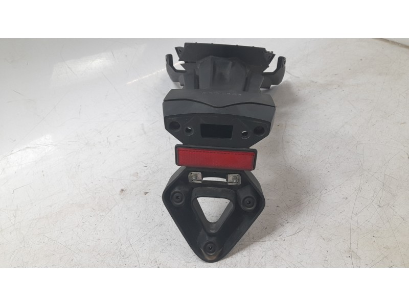 Recambio de portamatriculas para bmw f (801cc - ) f 900 r a2 (4r90) referencia OEM IAM 46628396361  