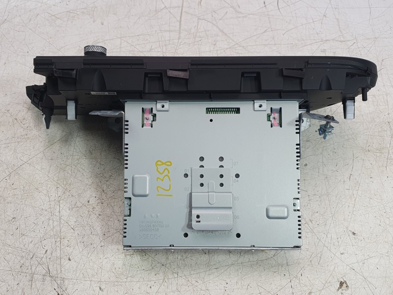 Recambio de pantalla multifuncion para hyundai bayon 1.2 mpi 79 cv maxx (2024) referencia OEM IAM 96560q0da04x  