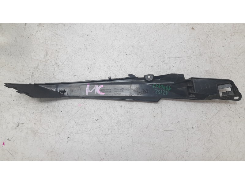 Recambio de moldura para bmw f (801cc - ) f 900 r a2 (4r90) referencia OEM IAM 46638403865  