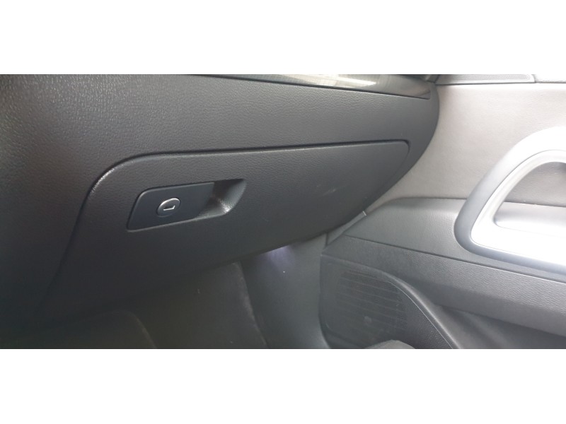 Recambio de guantera para volkswagen scirocco (138) 2.0 tsi referencia OEM IAM 1K1857104  