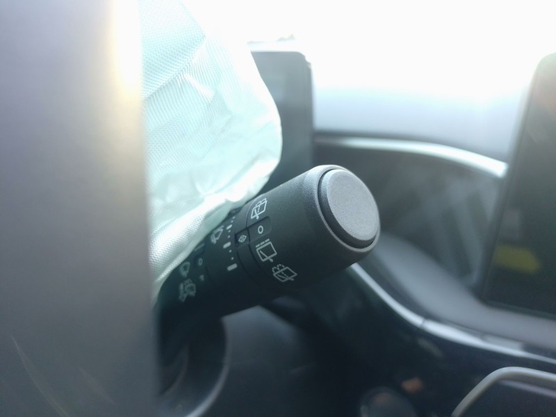 Recambio de mando multifuncion para mg 3 referencia OEM IAM   