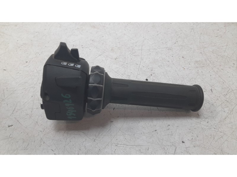 Recambio de piña luces izquierda para bmw f (801cc - ) f 900 r a2 (4r90) referencia OEM IAM 61319480157  