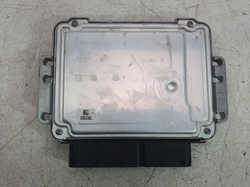 Recambio de centralita motor uce para mg zs suv (azs1) 1.0 t-gdi referencia OEM IAM AN11034116 F01R00DL1U 