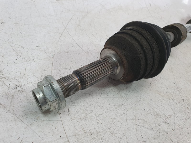 Recambio de transmision delantera derecha para mg zs suv (azs1) 1.0 t-gdi referencia OEM IAM 10708949  