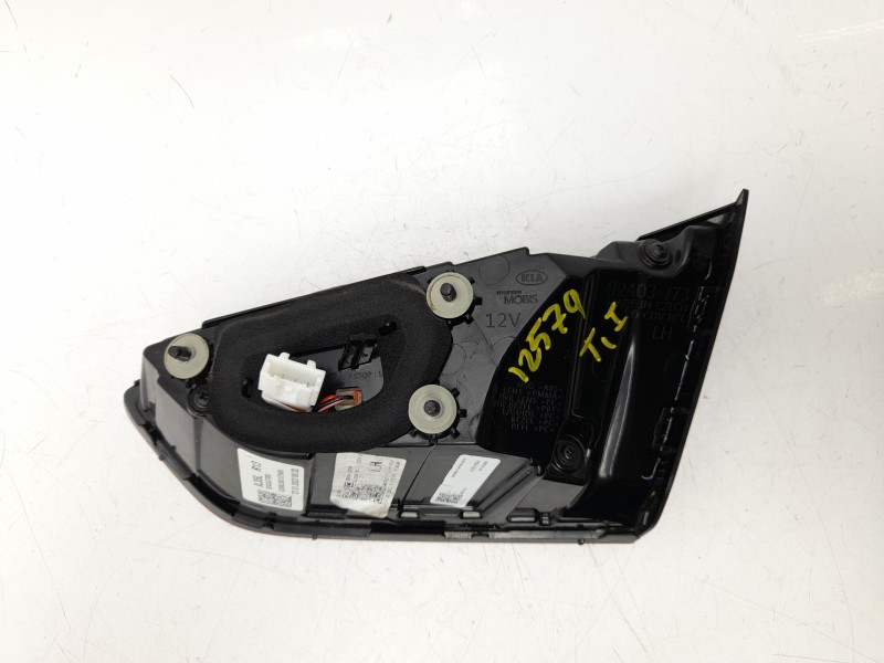Recambio de piloto trasero izquierdo interior para kia xceed (cd) 1.6 gdi hybrid referencia OEM IAM 92403J7350  