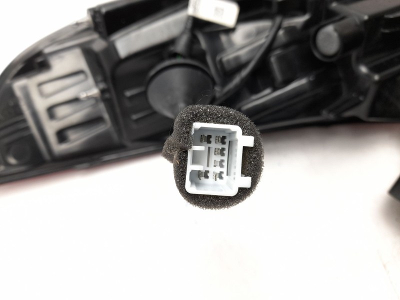 Recambio de piloto trasero izquierdo para kia xceed (cd) 1.6 gdi hybrid referencia OEM IAM 92401J7350  