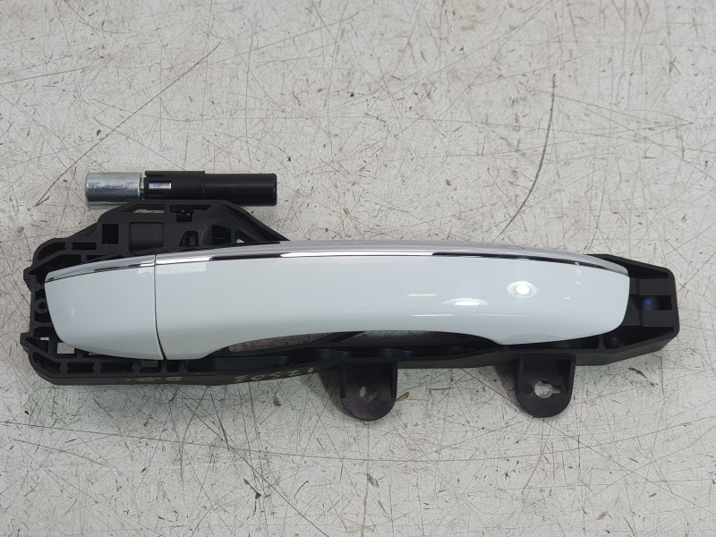 Recambio de maneta exterior delantera derecha para mg zs suv (azs1) 1.5 vti referencia OEM IAM 11127268  