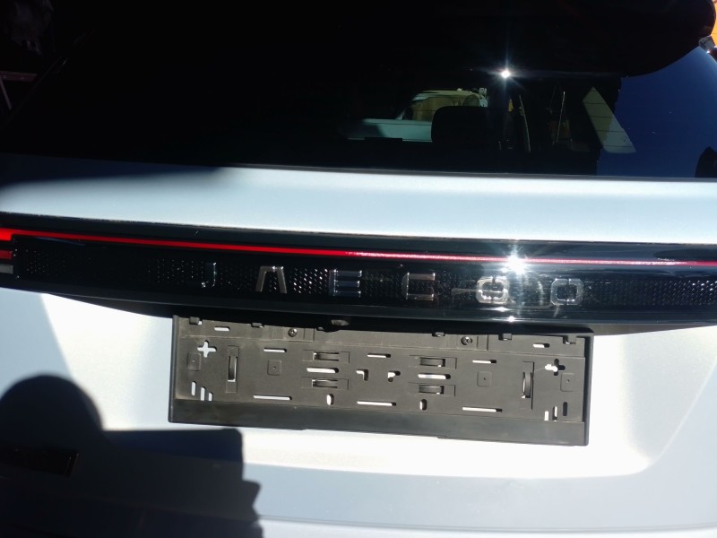 Recambio de piloto trasero central para jaecoo 7 phev 2025 referencia OEM IAM   
