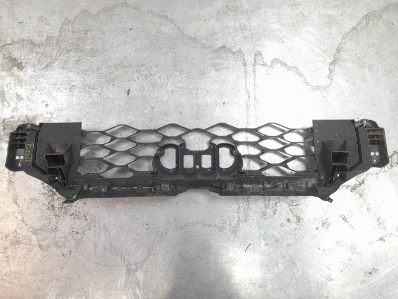 Recambio de moldura para audi q3 sportback (f3n) 35 tdi referencia OEM IAM   