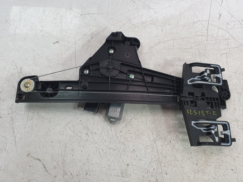 Recambio de elevalunas trasero izquierdo para citroën c4 x 1.2 hybrid 136 136 ch gasolina/eléctrico (2024) referencia OEM IAM 98