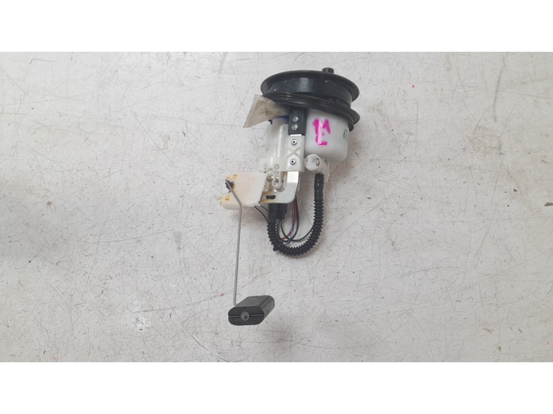 Recambio de bomba combustible para bmw f (801cc - ) f 900 r a2 (4r90) referencia OEM IAM 982918302 25496911 