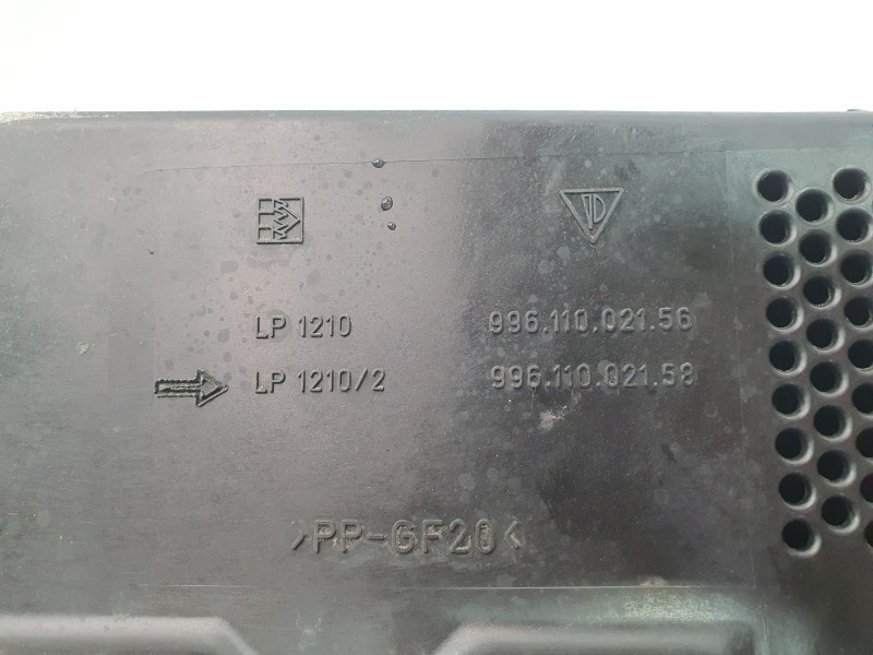 Recambio de caja filtro aire para porsche 911 descapotable (996) 3.4 carrera 4 referencia OEM IAM   