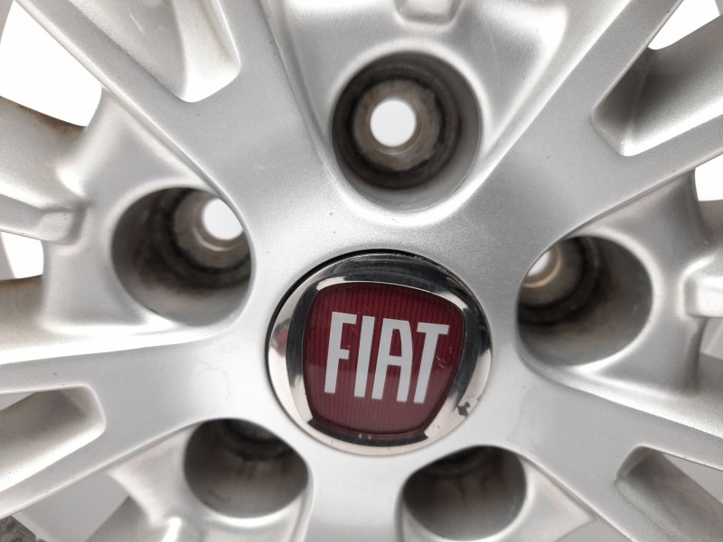 Recambio de llanta para fiat tipo station wagon (356_, 357_) 1.3 d (356wxh1a) referencia OEM IAM 52157525  