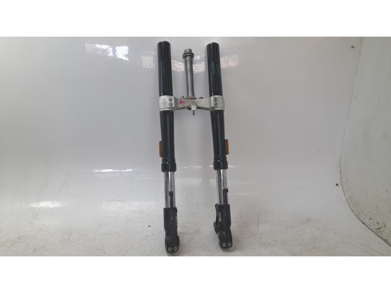 Recambio de horquilla completa para bmw f (801cc - ) f 900 r a2 (4r90) referencia OEM IAM 8565703 19882 