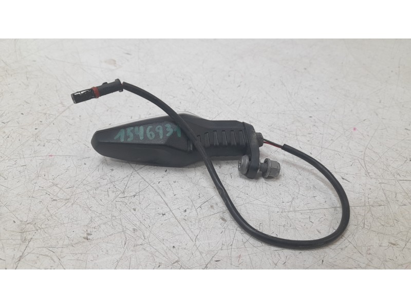 Recambio de piloto trasero izquierdo para bmw f (801cc - ) f 900 r a2 (4r90) referencia OEM IAM 63138557188  