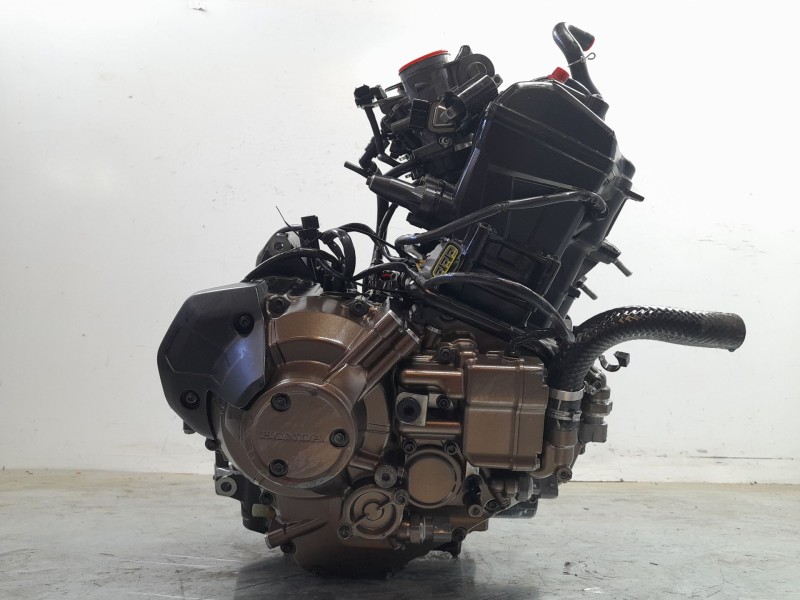 Recambio de motor completo para honda crf 1100l africa twin africa twin referencia OEM IAM SD13E  