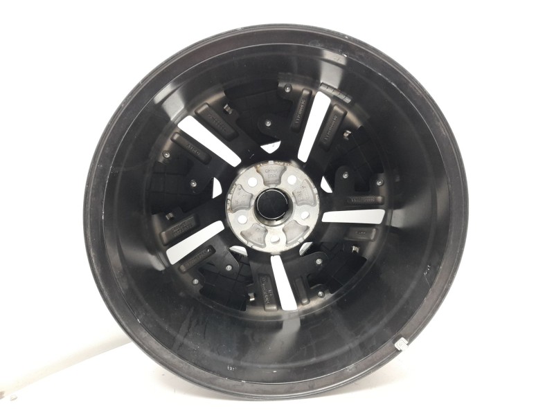 Recambio de llanta para omoda 5 1.6 referencia OEM IAM 203001840AA  