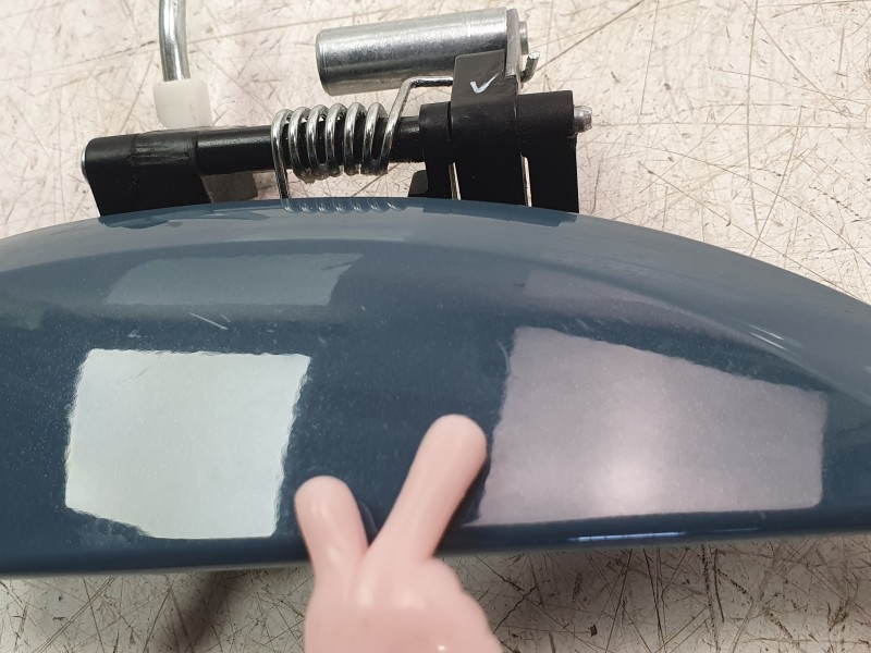 Recambio de maneta exterior trasera derecha para dacia spring referencia OEM IAM 8201748499  