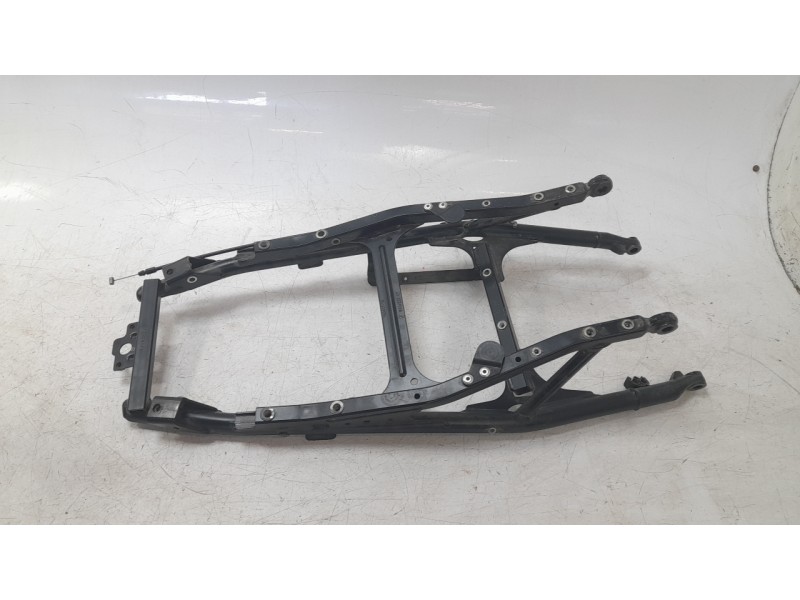 Recambio de subchasis trasero para bmw f (801cc - ) f 900 r a2 (4r90) referencia OEM IAM 8404202  