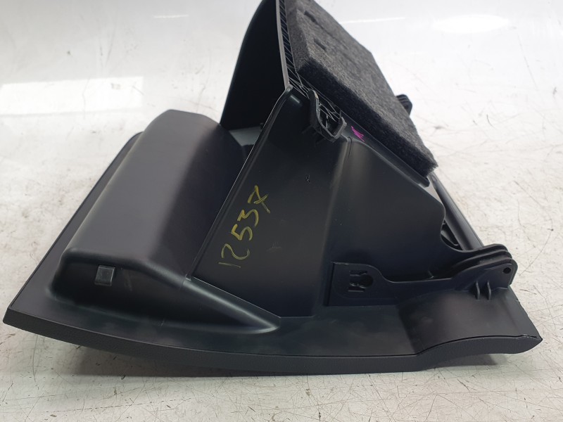 Recambio de guantera para skoda octavia iv (nx3, nn3, pv3) 2.0 tdi referencia OEM IAM 5E4857121  