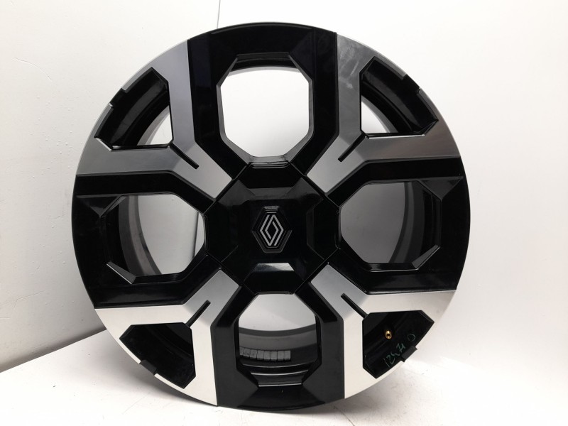 Recambio de llanta para renault 4 e-tech 120 referencia OEM IAM 403000461R  