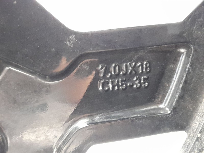 Recambio de llanta para renault 4 e-tech 120 referencia OEM IAM 403000461R  