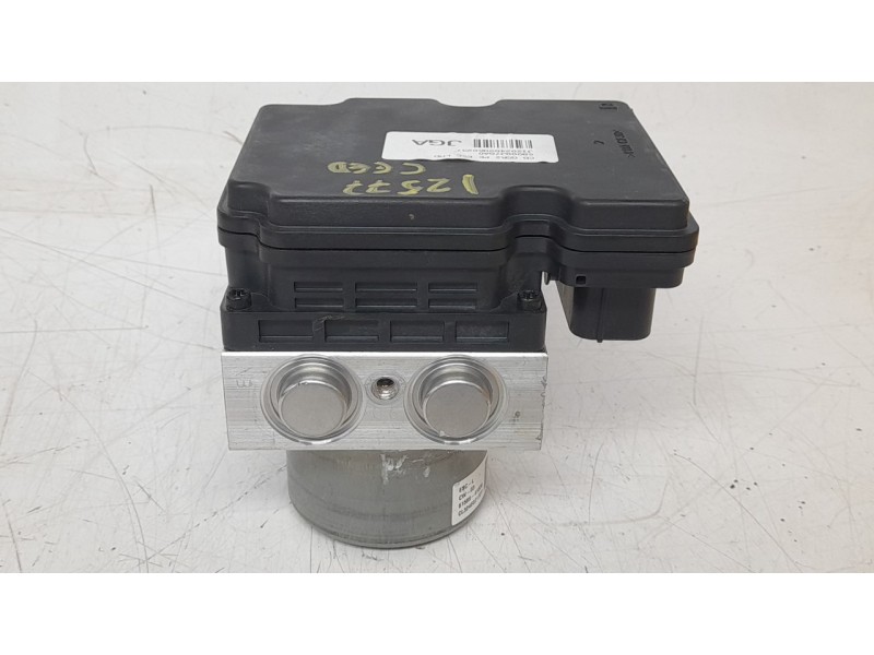 Recambio de abs para kia ceed (cd) 1.0 t-gdi referencia OEM IAM 58900J7GA0  