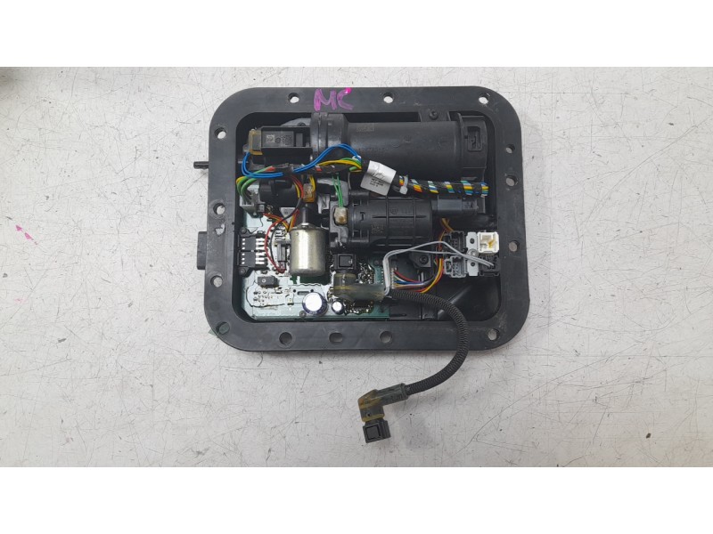 Recambio de bomba combustible para peugeot 208 (p2) allure pack referencia OEM IAM P1012340  