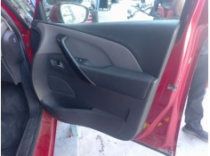ELEVALUNAS DELANTERO DERECHO 