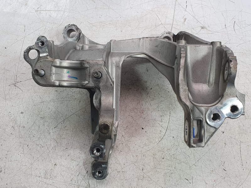 Recambio de soporte motor derecho para audi q5 sportback (fyt) 35 tdi referencia OEM IAM 80A399295  