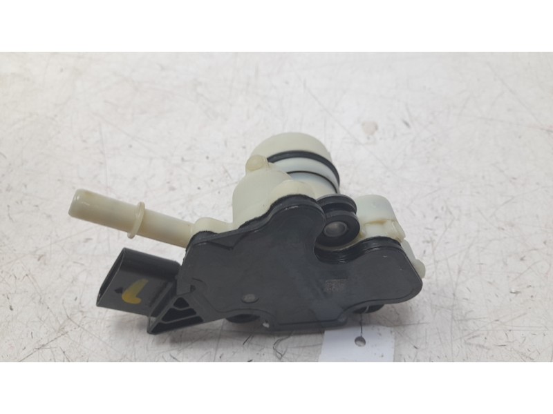 Recambio de bomba combustible para skoda octavia iv (nx3, nn3, pv3) 2.0 tdi referencia OEM IAM 5WA131969  