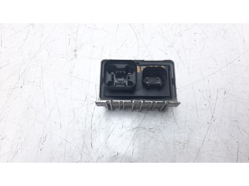 Recambio de caja precalentamiento para opel insignia berlina 2.0 16v cdti referencia OEM IAM 55574293 0522122601 