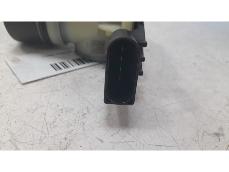 Recambio de bomba combustible para audi a3 sportback (8vf) 30 tdi s line referencia OEM IAM 5Q0131969G F01C070035 5WA131877