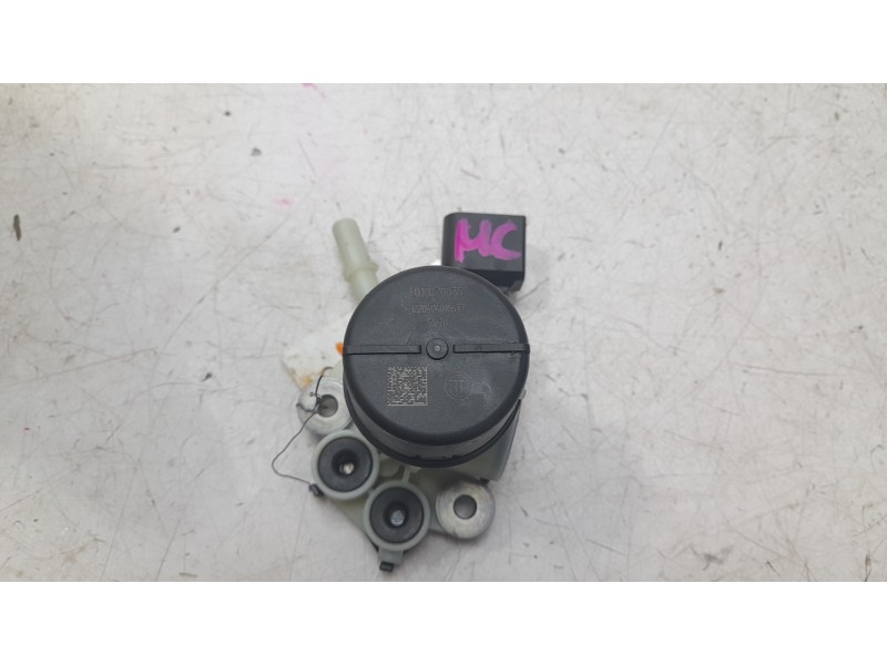 Recambio de bomba combustible para audi a3 limousine (8ys, 8ym) 30 tdi referencia OEM IAM 5Q0131969G F01C070035 