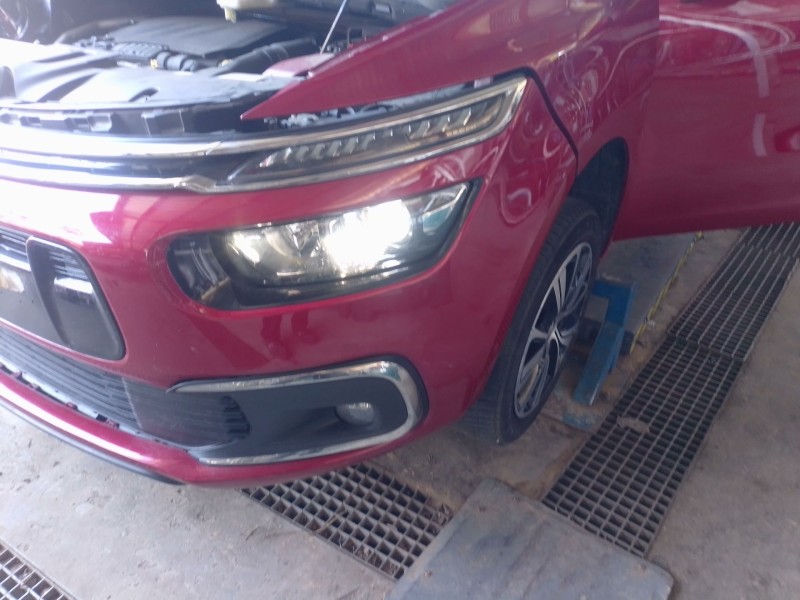 Recambio de paragolpes delantero para citroën c4 grand picasso ii (da_, de_) 1.2 thp 130 referencia OEM IAM   