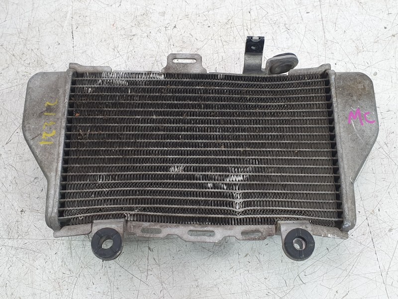 Recambio de radiador agua para honda crf crf 1000 l africa twin referencia OEM IAM 19010MJPG51  