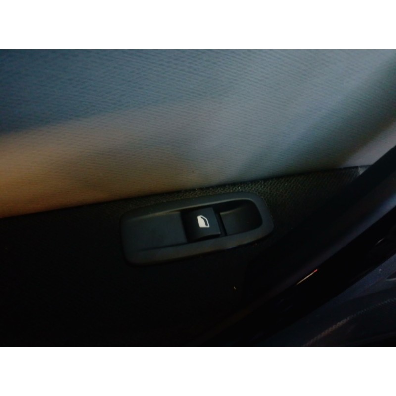 Recambio de mando elevalunas trasero izquierdo para citroën c4 grand picasso ii (da_, de_) 1.2 thp 130 referencia OEM IAM   