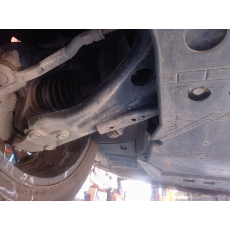 Recambio de brazo suspension inferior delantero izquierdo para citroën c4 grand picasso ii (da_, de_) 1.2 thp 130 referencia OEM