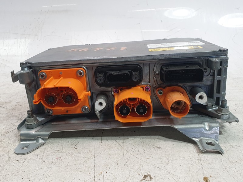 Recambio de inversor para mercedes-benz eqb (x243) eqb 250+ (243.602) referencia OEM IAM A0009008650  
