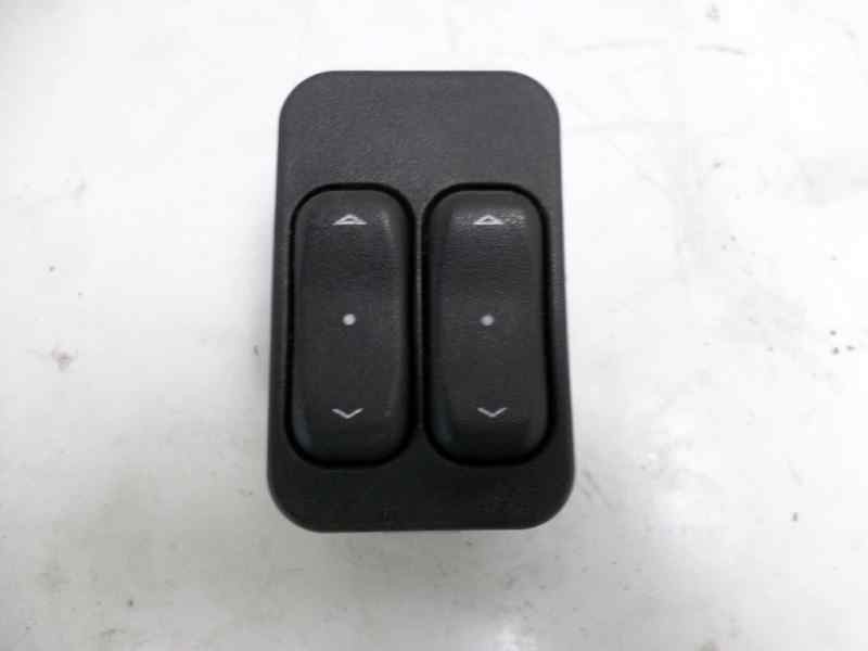 Recambio de mando elevalunas delantero izquierdo para opel astra g berlina 2.0 dti referencia OEM IAM   