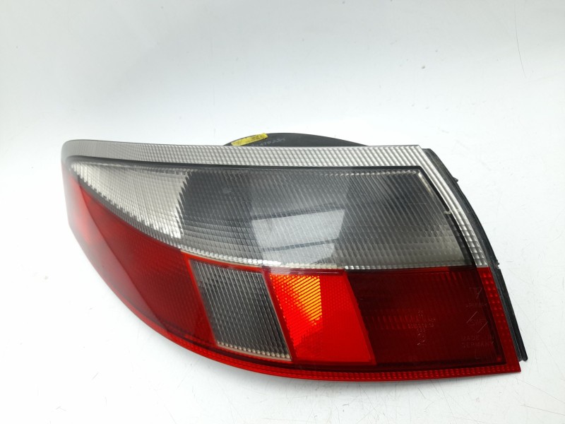 Recambio de piloto trasero izquierdo para porsche 911 descapotable (996) 3.4 carrera 4 referencia OEM IAM 99663140500  