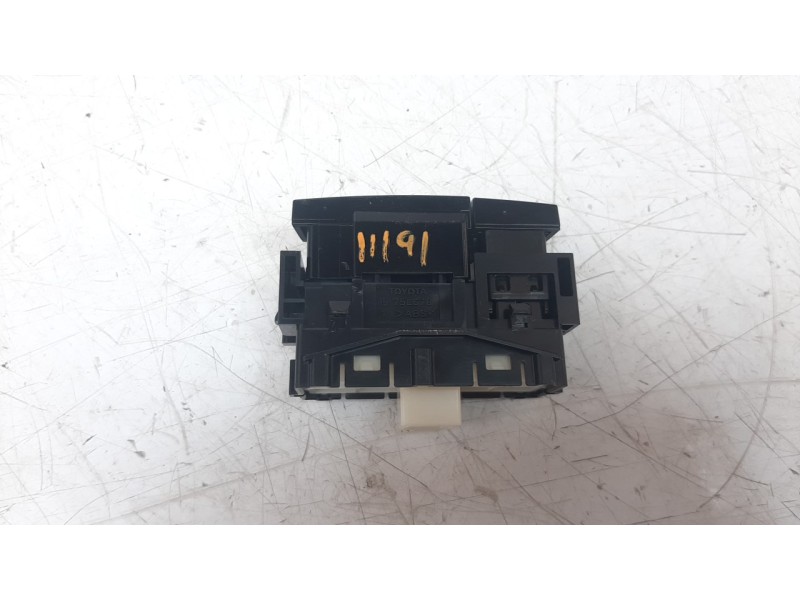 Recambio de interruptor para toyota corolla (e21) referencia OEM IAM 75L678  