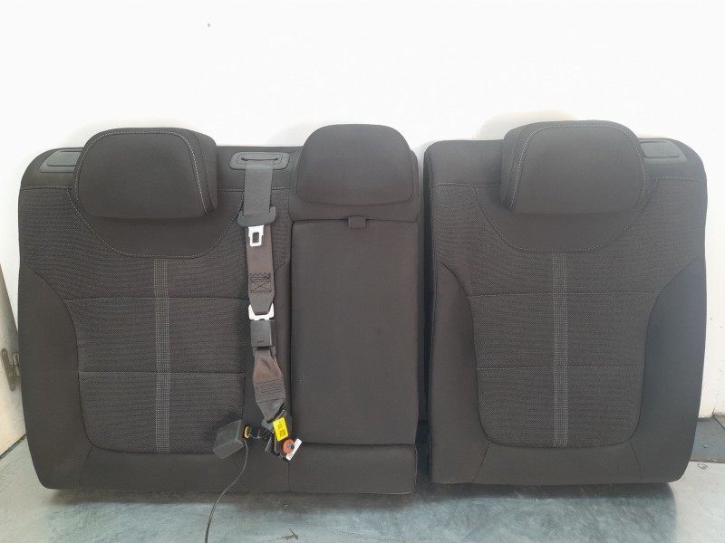 Recambio de asientos traseros para hyundai i30 (pde, pd, pden) 2.0 n referencia OEM IAM 89100G4000PSM  