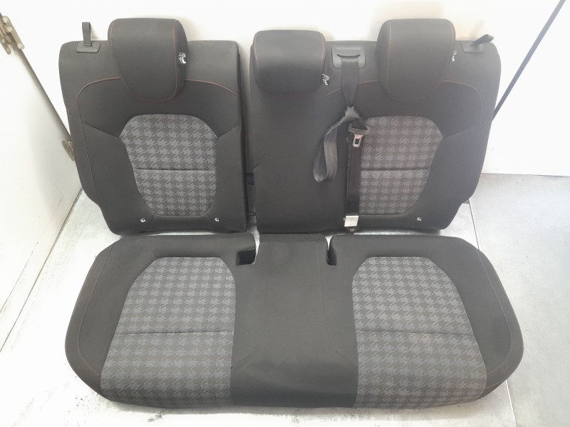 Recambio de juego asientos completo para mg zs suv (azs1) 1.5 vti referencia OEM IAM 10405841  